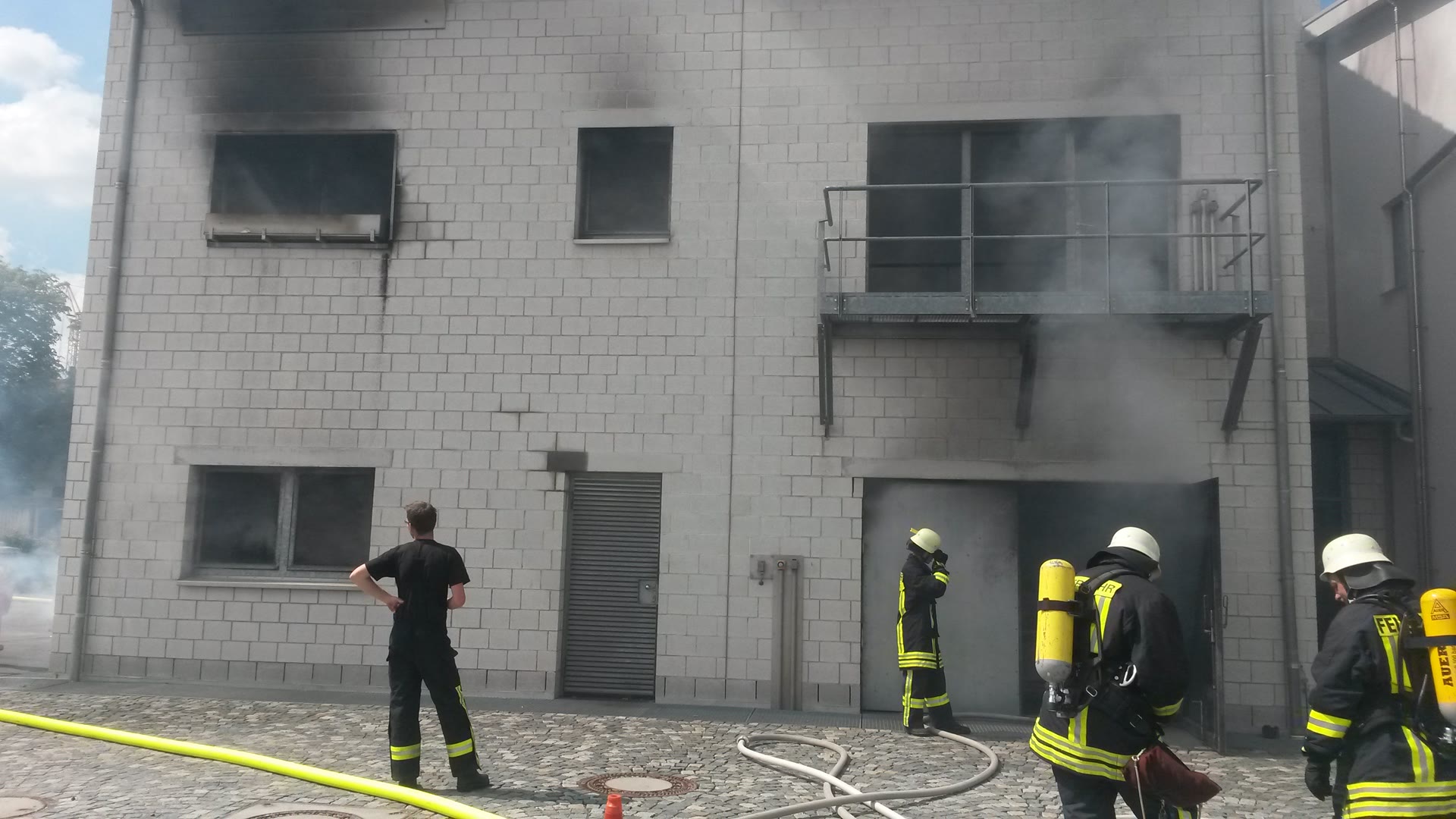 Verhaltenstraining im Brandfall / Brandhaus SFS Würzburg