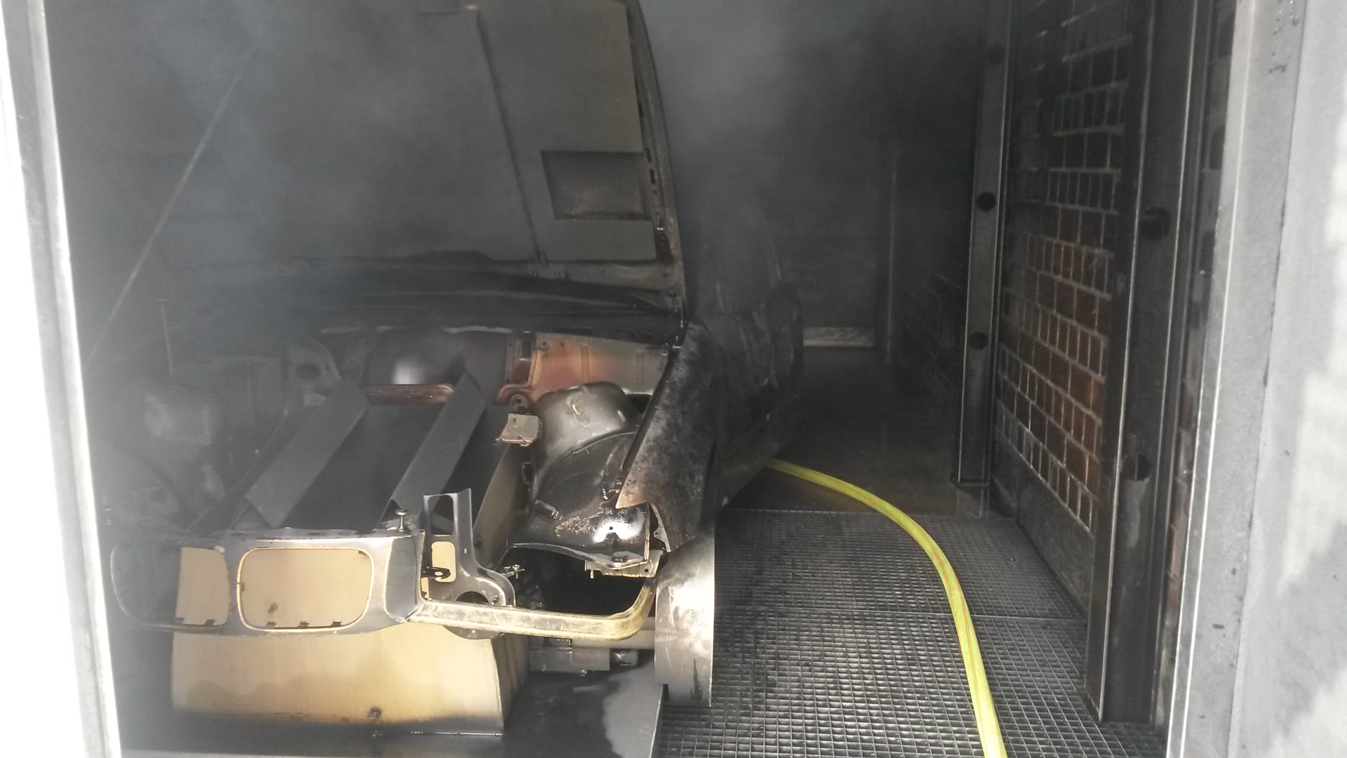 Verhaltenstraining im Brandfall / Brandhaus SFS Würzburg
