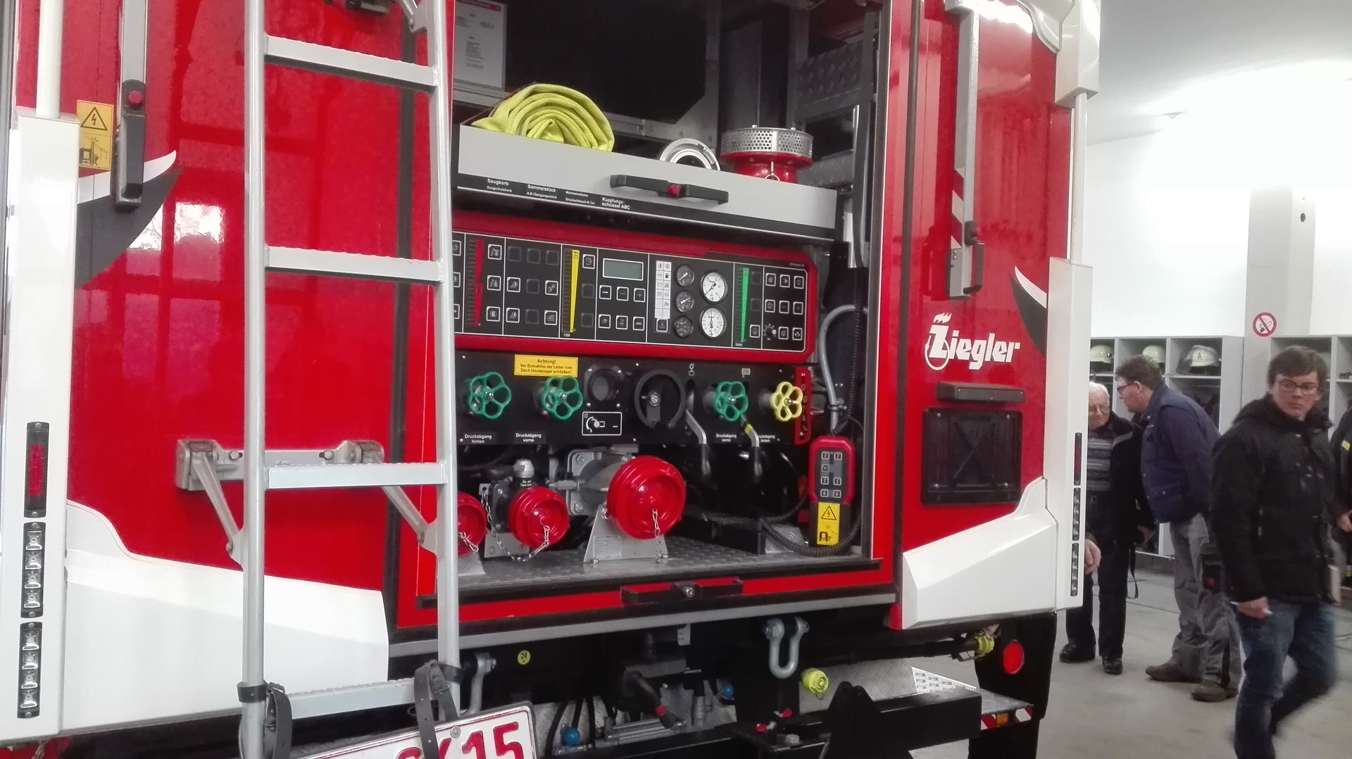 Fahrzeugvorführung HLF20 - Fa. Ziegler