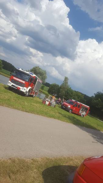 Übung mit der Jugendfeuerwehr / Beyerberg