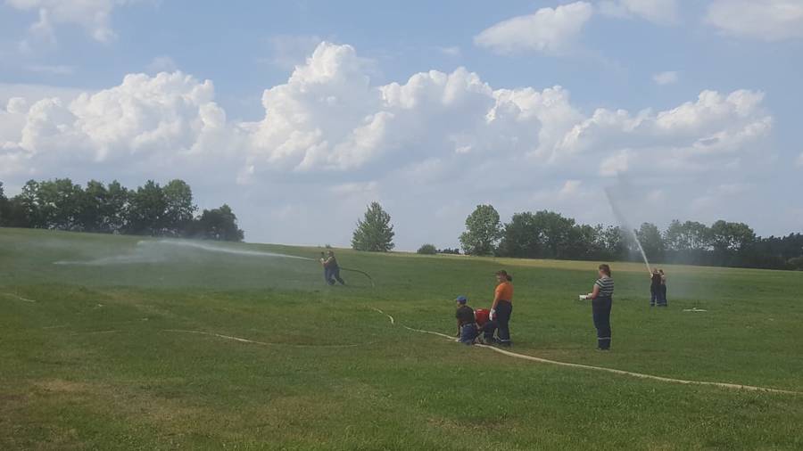Übung mit der Jugendfeuerwehr / Beyerberg
