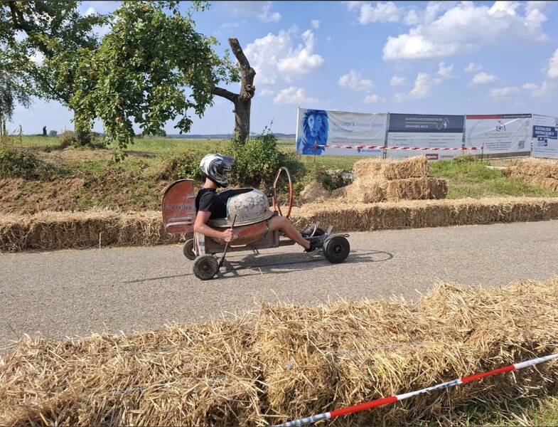 Seifenkistenrennen 2024 am Hesselberg
