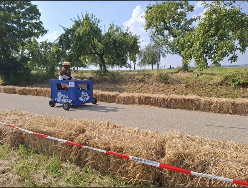 Seifenkistenrennen 2024 am Hesselberg